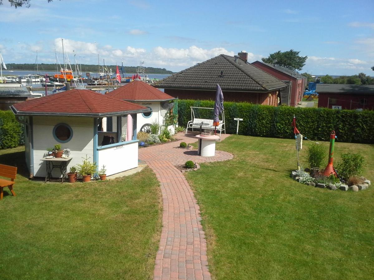 Ferien- Und Anglerdomizil Beese Apartment Barhoft Bagian luar foto